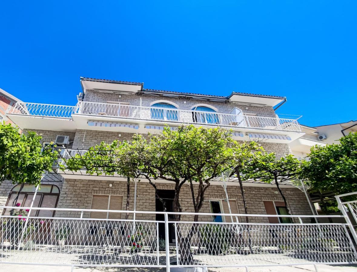 B&B Villa Ivona Baška Voda Exterior foto